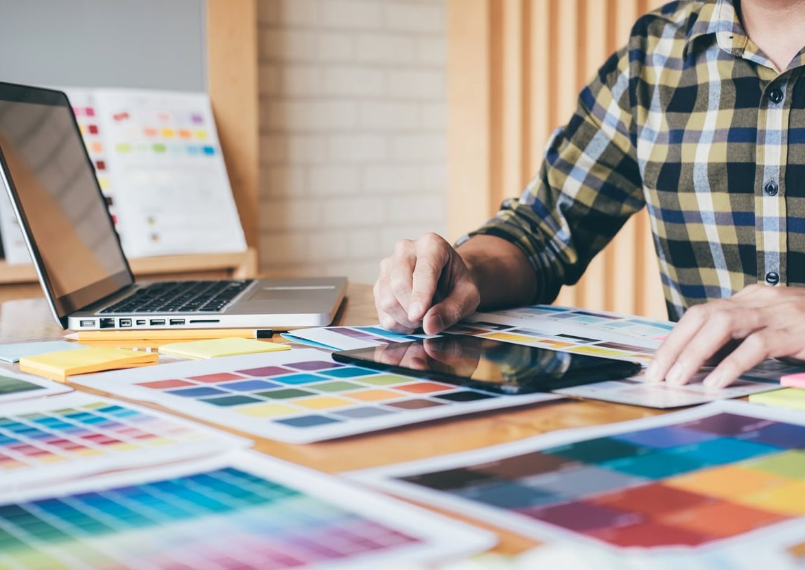 web designer laptop portfolio